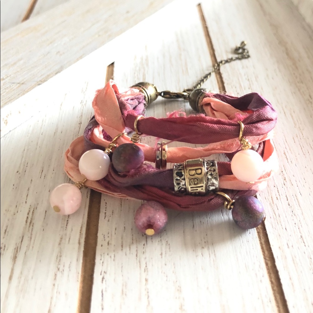 🍍HP🍍 Handmade Sari Silk and Gemstone Bracelet - Picture 6 of 6